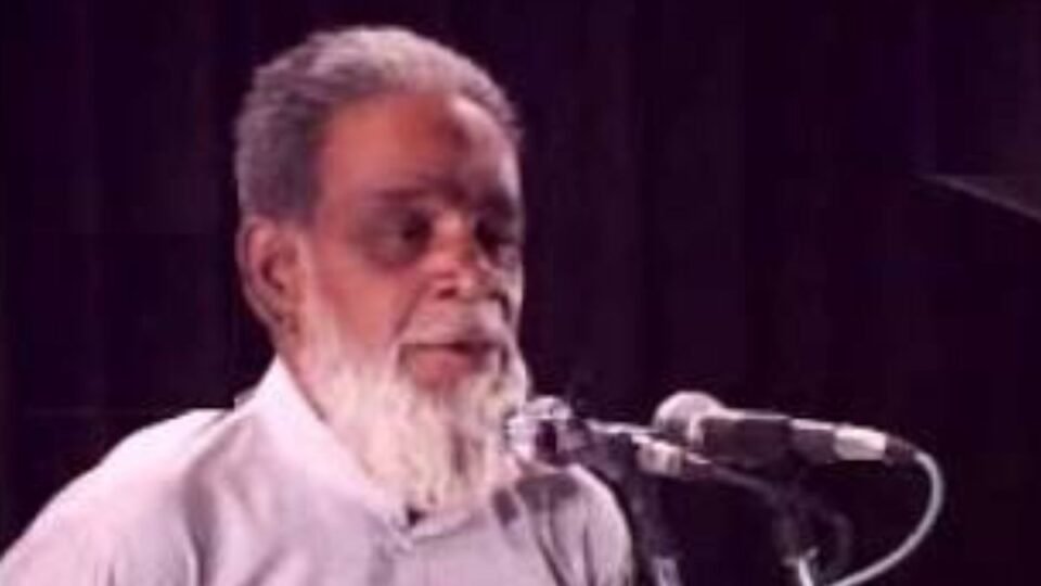 Independence Day:राजनीति को आईना दिखाती हैं रफ़ीक़ शादानी की 3 कविताएं