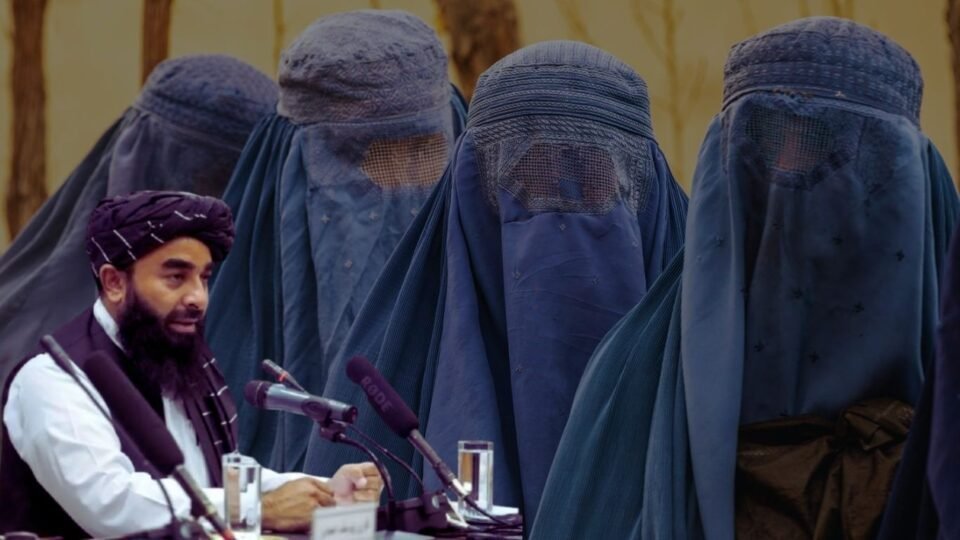 तालिबान क़ानून: पीट सकते हैं, बस हड्डी न टूटे ...... 